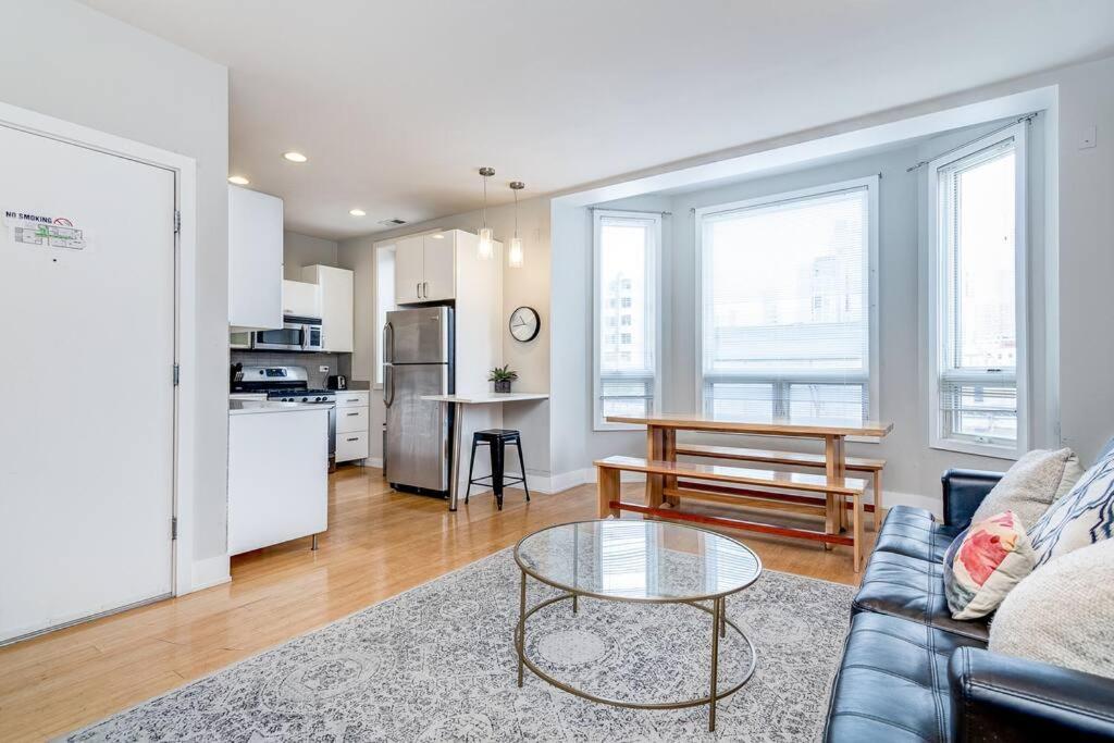 Cozy Beautiful Downtown Unit Chi In Prime River North Location Near Mag Mile - 2 Chicago Exterior foto