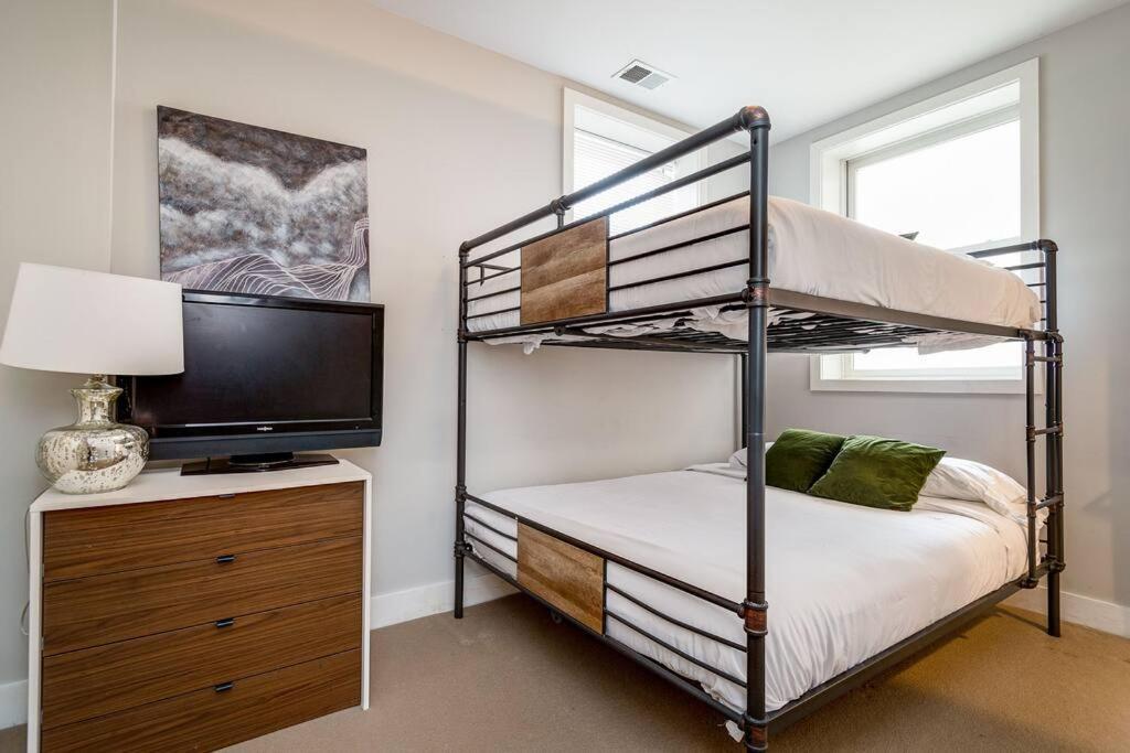Cozy Beautiful Downtown Unit Chi In Prime River North Location Near Mag Mile - 2 Chicago Exterior foto